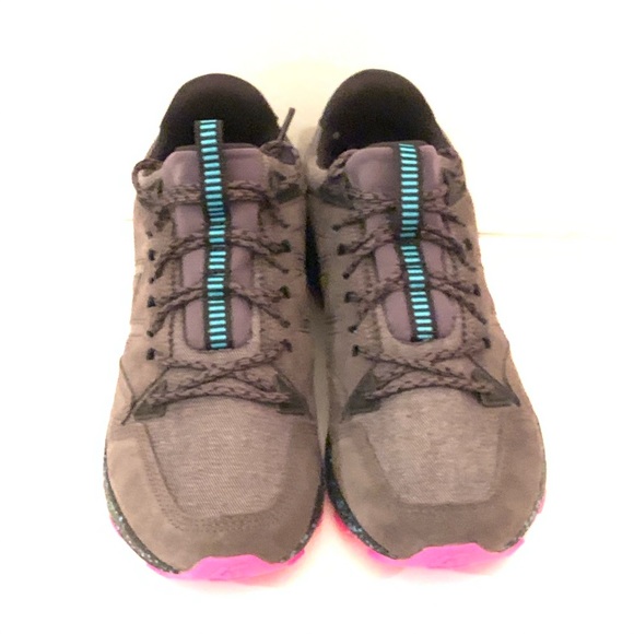 women's new balance fresh foam crag v1